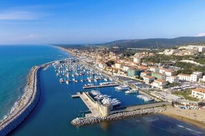 Marina - Holiday apartment in a residence with pool and green area (Suvereto)