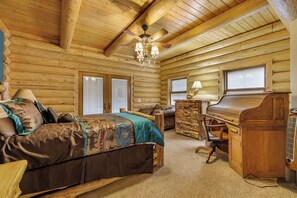5 bedrooms, iron/ironing board, free WiFi, bed sheets