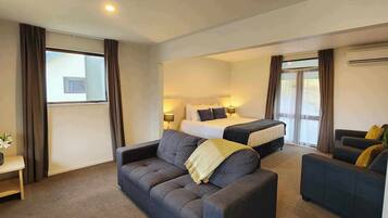 Standard Villa | 1 bedroom, blackout curtains, soundproofing, iron/ironing board