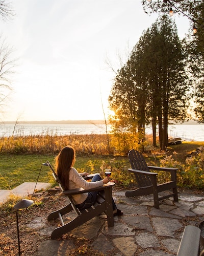 Family-Friendly Waterfront Cabin on Clark Lake