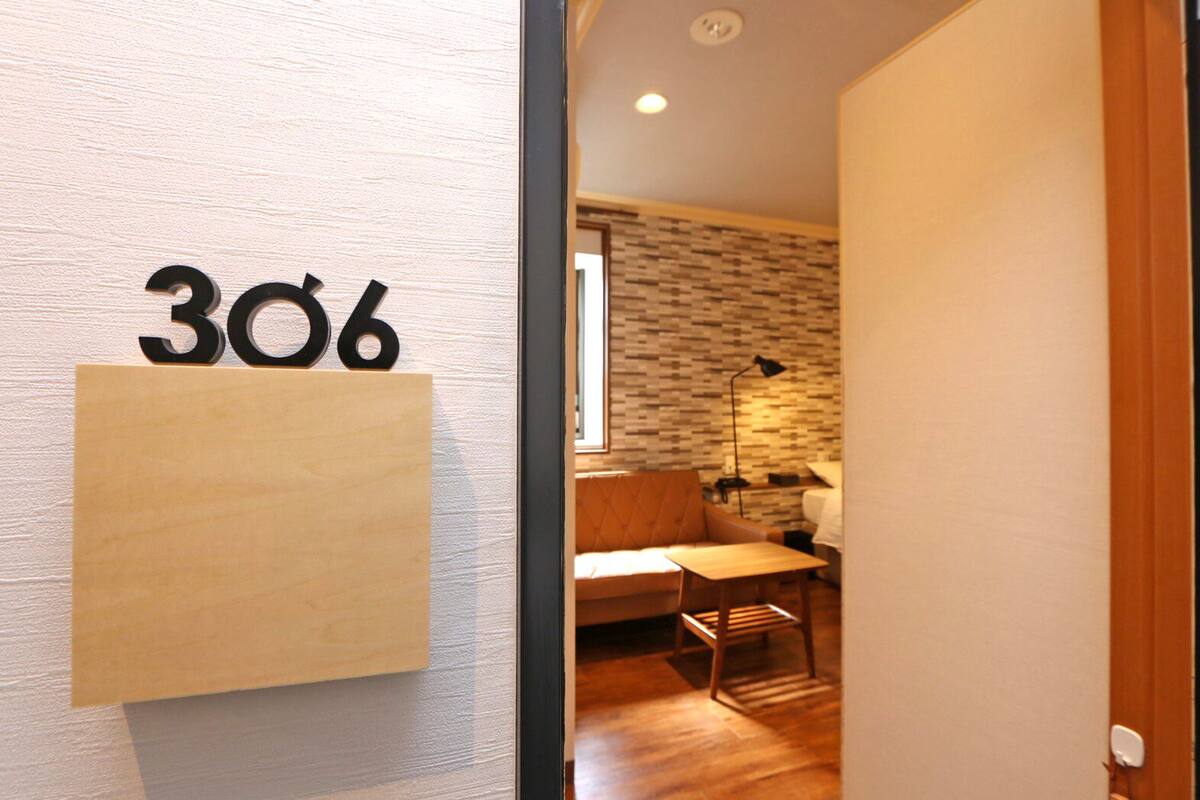single room | 1 bedroom, iron/ironing board, free wifi