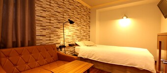 HOTEL 3o'clock TENNOJI