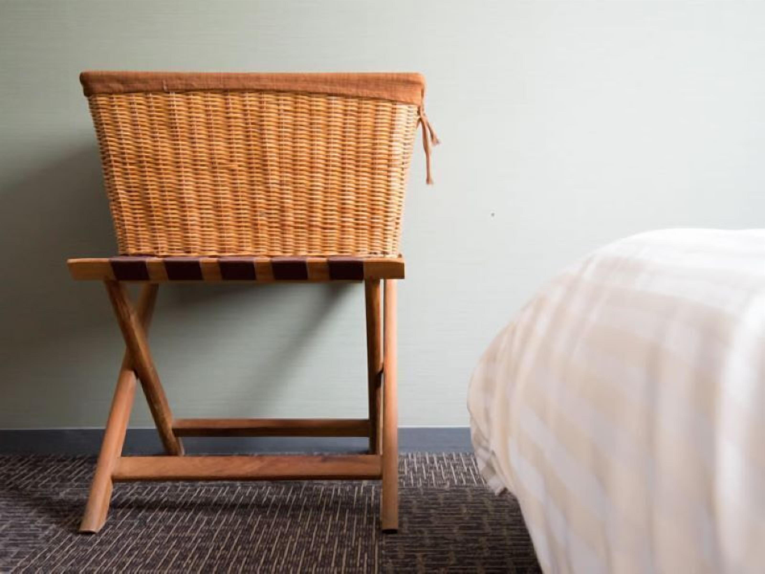 single room, women only, non smoking | desk, blackout curtains, iron/ironing board, free wifi