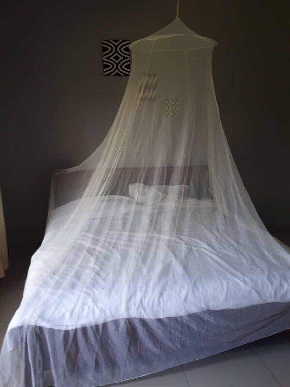 Double Room | Soundproofing, iron/ironing board, bed sheets, wheelchair access