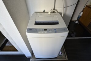 Room (501) | Laundry - Ohma Hotel Nihonbashi 5 (Osaka)