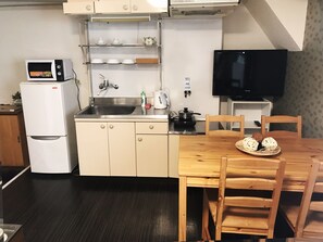 Room (501) | 1 bedroom, free WiFi - Ohma Hotel Nihonbashi 5 (Osaka)