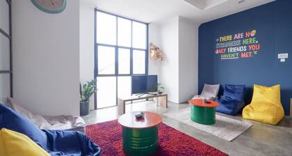 Fello Bnb Hostel Kuta - Adults Only