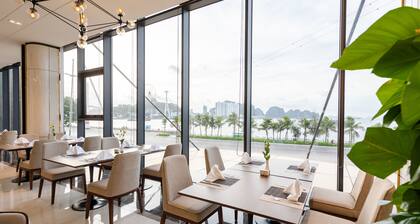 Muong Thanh Grand Bai Chay Hotel