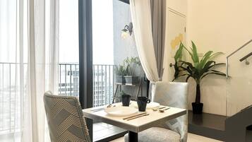 Superior Duplex | Dining room