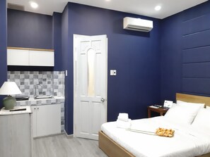 8 Schlafzimmer, WLAN