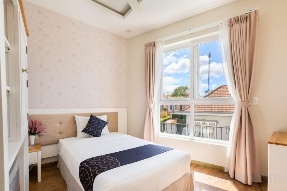 Minibar, Schreibtisch, schallisolierte Zimmer, kostenloses WLAN