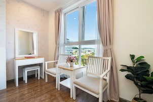 Superior Double Room | City view