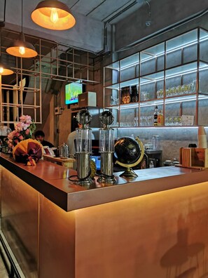 Bar (in der Unterkunft)