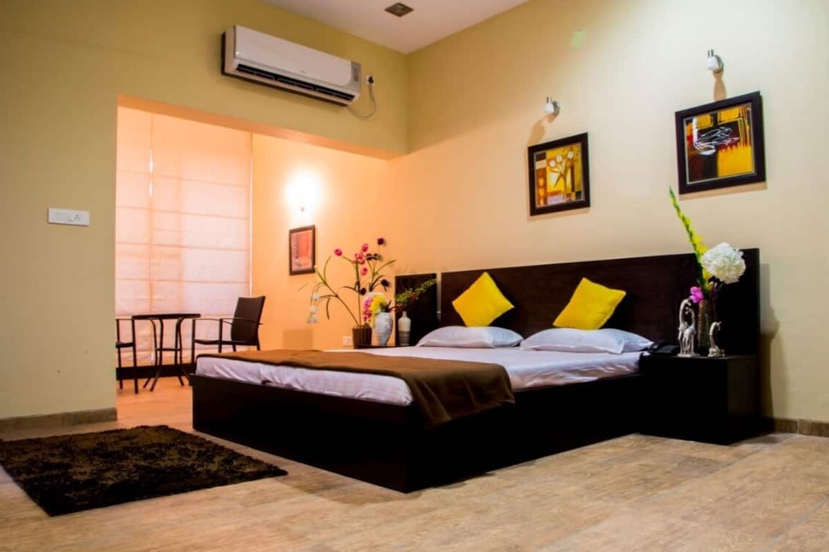 Executive Room