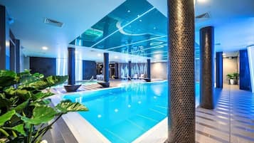 Innenpool, Außenpool