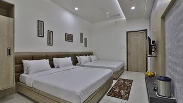 Premium Room | In-room safe, free WiFi, individually decorated