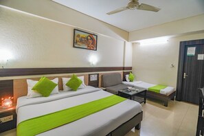 Deluxe Room - Hotel Shagun (Bhopal)