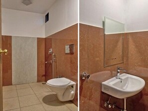 Bathroom - Hotel Shagun Palace (Bhopal)