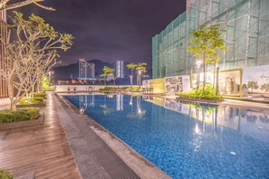 Outdoor pool - OYOHome 89448 Extraordinary Studio (Genting Highlands)