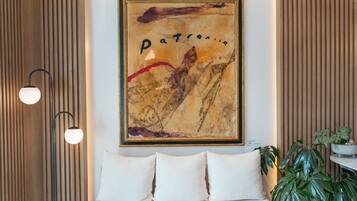 Sala de estar en el lobby