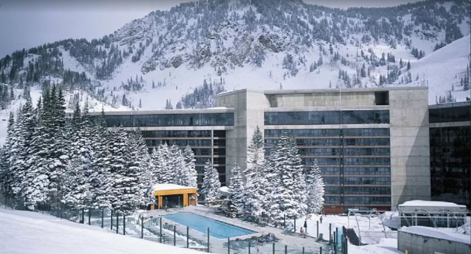 Snowbird Cliff , Ski In/Out, 1,682 sq. ft. w/.Hot Tub,  Sleeps 10, Mar 27-Apr 3