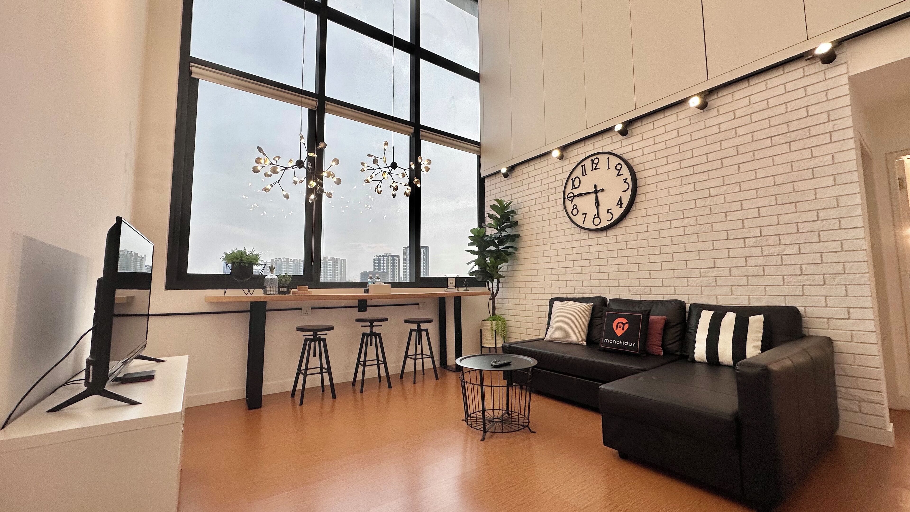 Televisión LED 43 pulgadas con canales de televisión digitales