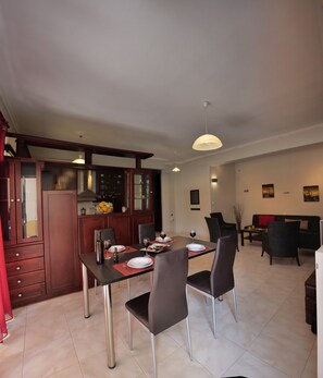 Dining - Private home with nice and cozy design ,close to the beach and many facilities (Chania)