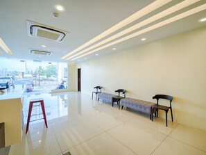 Lobby sitting area - Avatel Bukit Mertajam (Bukit Mertajam)