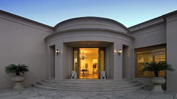Ingresso della struttura