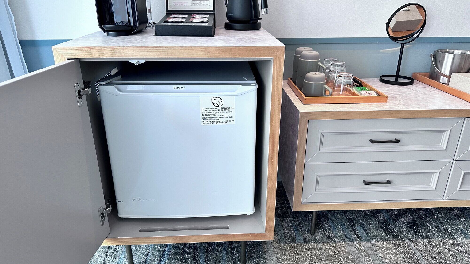 1 bedroom, in-room safe, individually decorated, desk