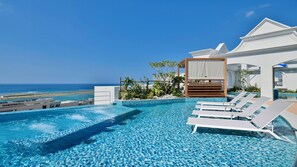 Seasonal outdoor pool, open 8:00 AM to 8:00 PM, lifeguards on site - Lequ Okinawa Chatan Spa & Resort (Chatan)