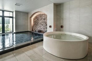 2 treatment rooms, massages - Lequ Okinawa Chatan Spa & Resort (Chatan)