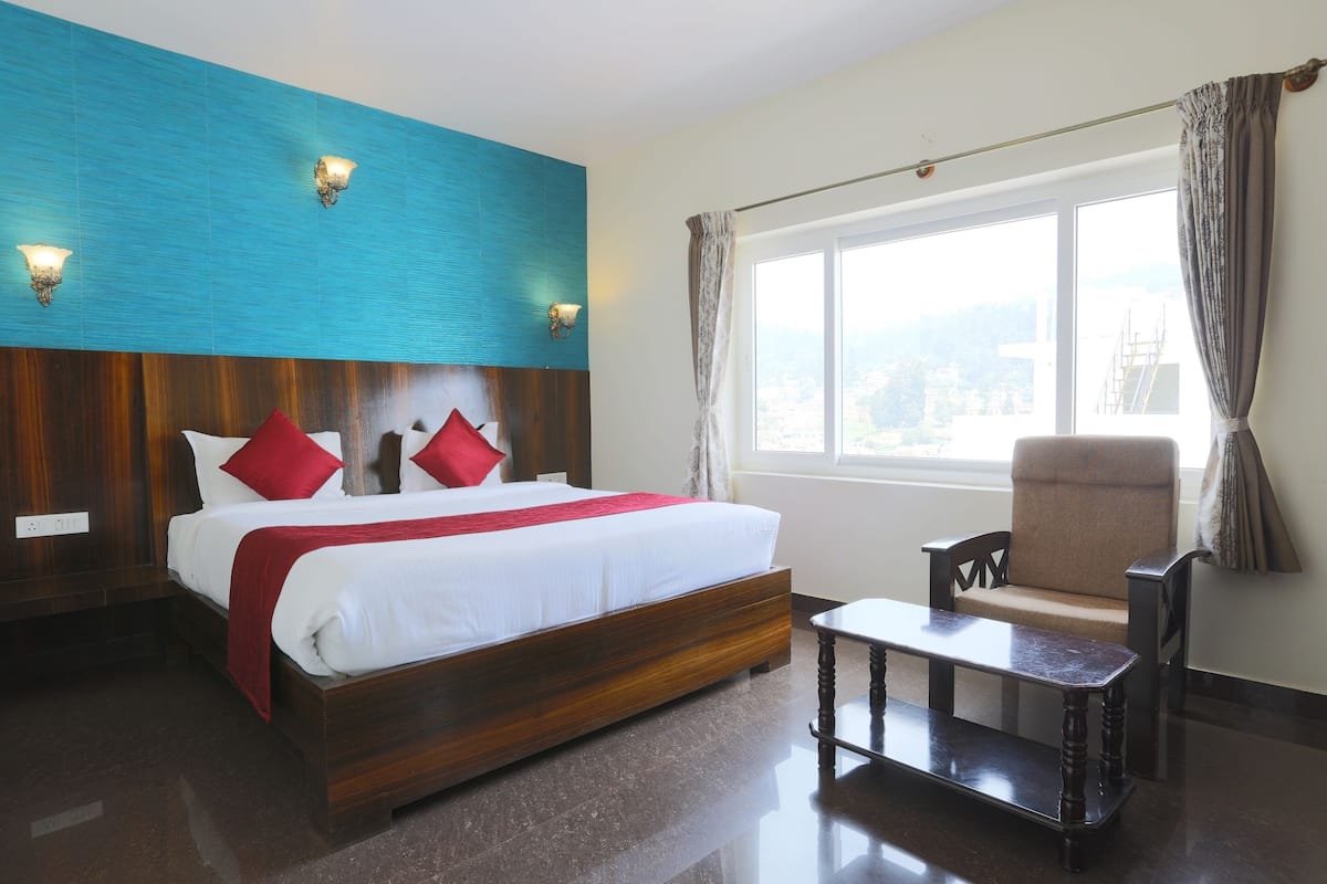 WiFi (free), individually decorated, bed sheets