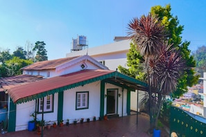 Front of property - Kemp's Cave (Ootacamund)