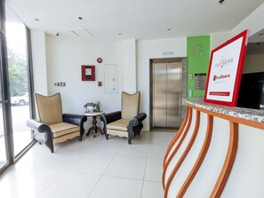 Interior - RedDoorz Plus near Bangko Sentral ng Pilipinas Davao (Davao)