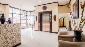 Unclassified image, 2 of 35, button - RedDoorz Plus near Rizal Junction (Puerto Princesa)