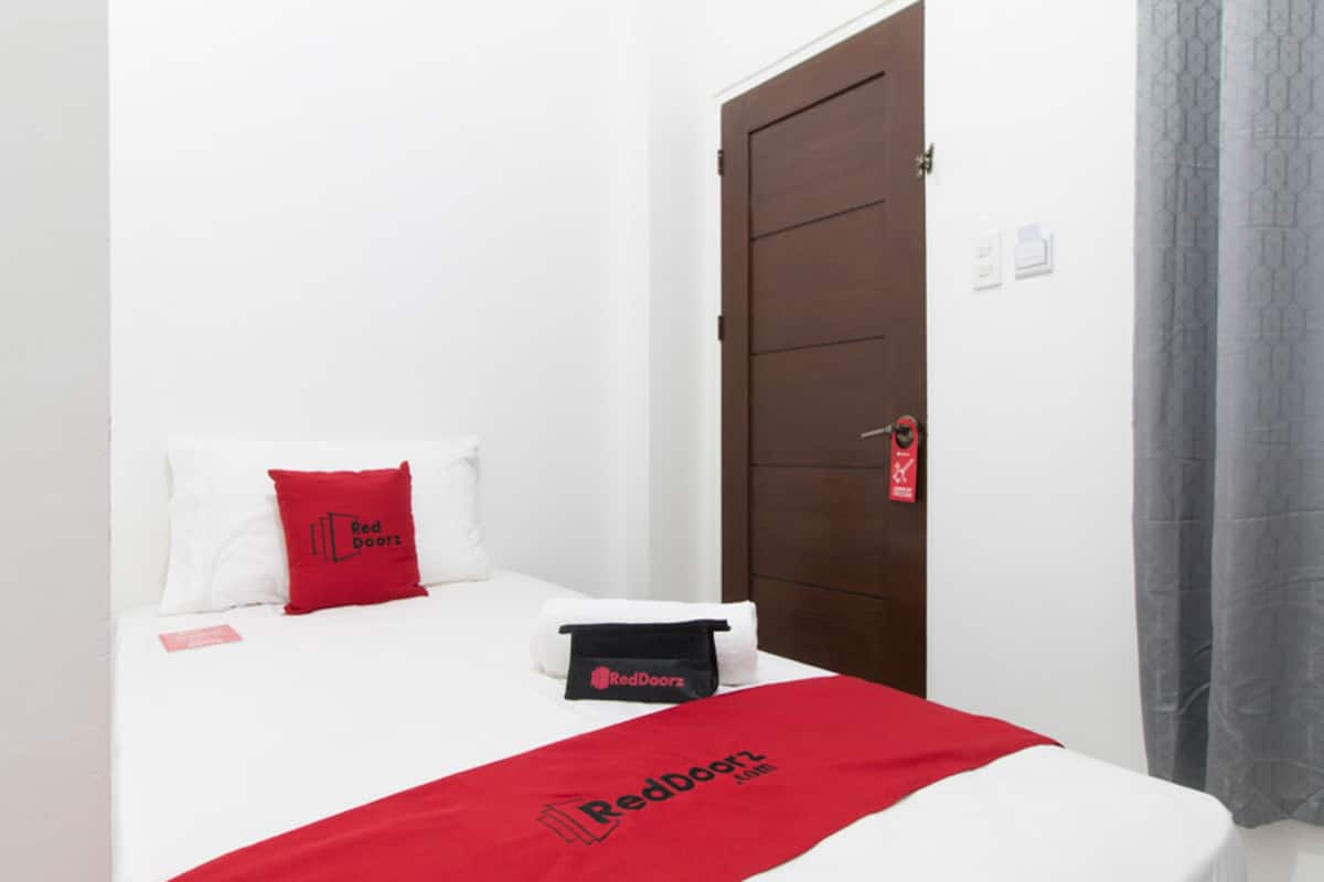 Kamar Standar | Meja kerja dan Wi-Fi gratis