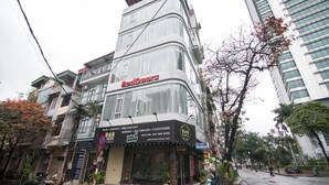施設の正面