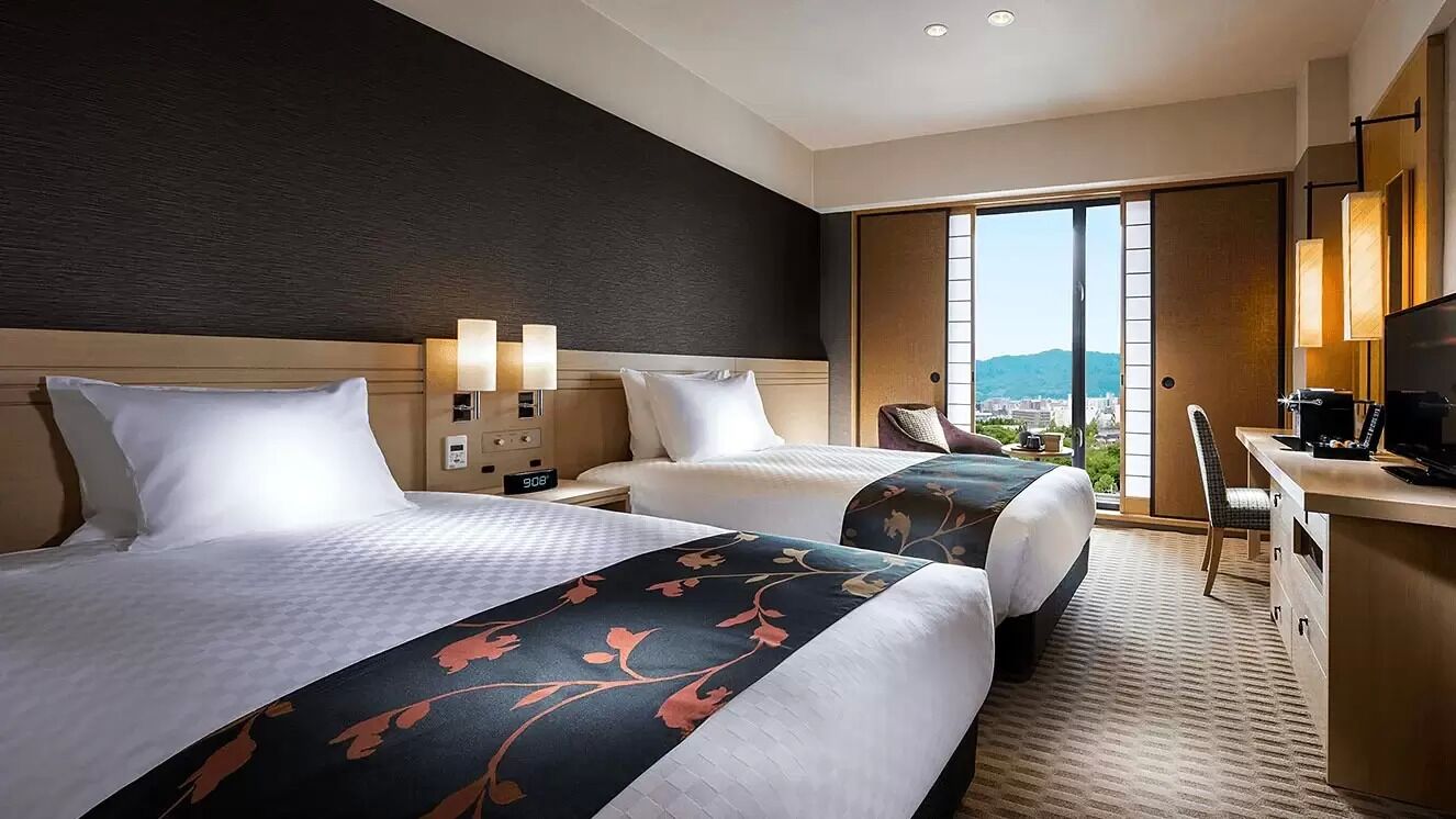 Deluxe Twin Room, Non Smoking | Minibar, free WiFi, bed sheets