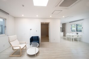 하우스, 침실 1개 | 거실 공간 | 평면 TV