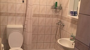 Apartment, 1 Bedroom | Bathroom shower - Apartment Frano (Supetar)