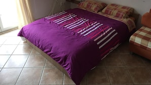 Apartment, 1 Bedroom | Living area | Flat-screen TV - Apartment Frano (Supetar)