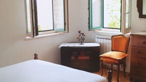 อพาร์ทเมนท์, 2 ห้องนอน | บริเวณนั่งเล่น