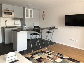 Apartment (Studio) | Private kitchen