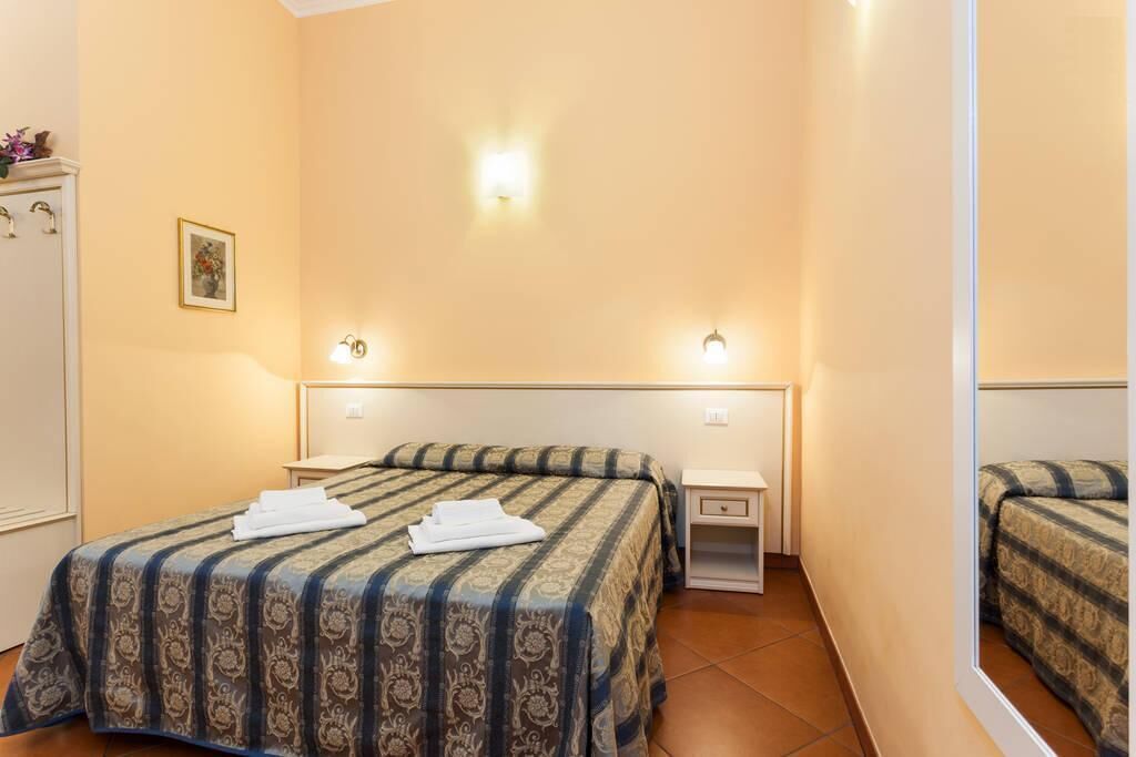 Photo - Vatican Town