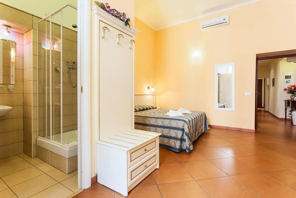 Photo - Vatican Town