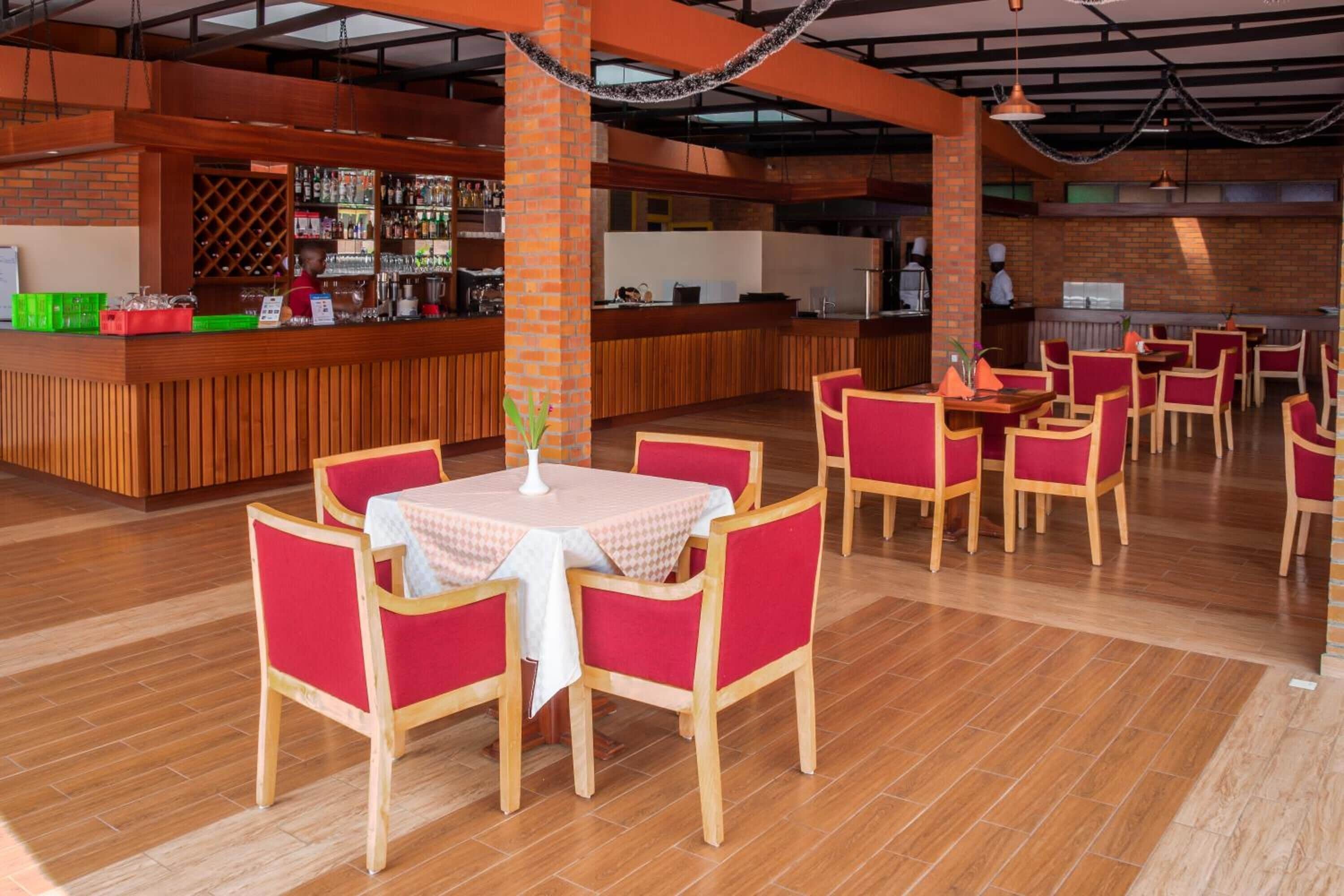 breakfast, lunch, dinner served; local and international cuisine