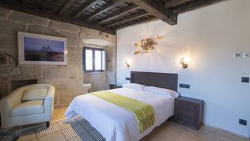Habitación doble superior | Cunas gratuitas, wifi gratis, ropa de cama