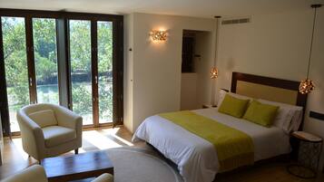 Superior-Doppelzimmer, Whirlpool | Ausblick vom Zimmer