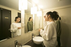 Shared Dormitory, Mixed Dorm | Bathroom